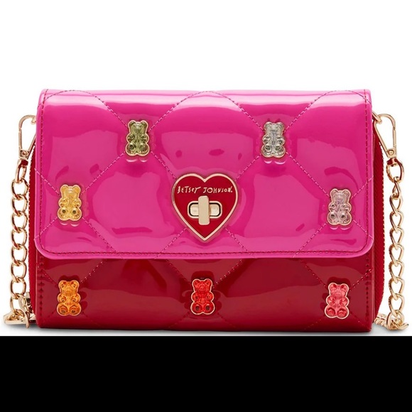 Betsey Johnson The Heart Turn- Lock Beary Sweet Wallet On A Chain